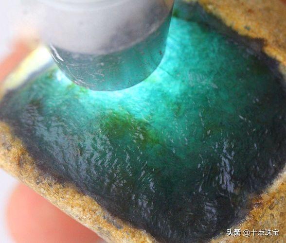 翡翠十大场口原石特点翡翠原石八大场口知识-第55张图片-翡翠网 翡翠十大场口原石特点翡翠原石八大场口知识-第55张图片-翡翠网