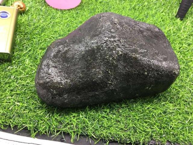 买翡翠原石的陷阱昌平人造翡翠原石-第2张图片-翡翠网 买翡翠原石的陷阱昌平人造翡翠原石-第2张图片-翡翠网