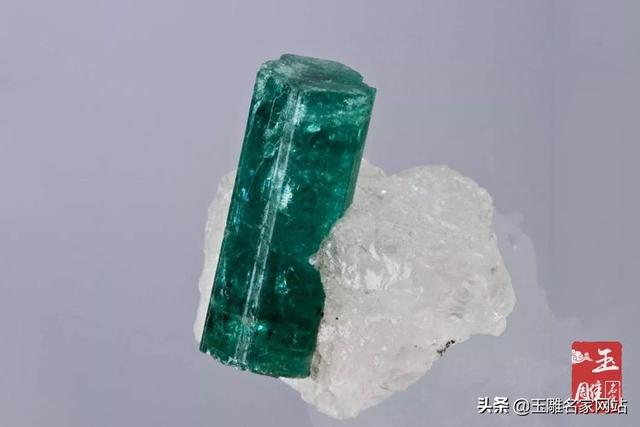 二手祖母绿翡翠原石,天然祖母绿原石-第4张图片-翡翠网