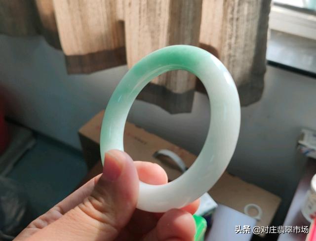 翡翠玉石基础知识直播间翡翠知识-第6张图片-翡翠网 翡翠玉石基础知识直播间翡翠知识-第6张图片-翡翠网