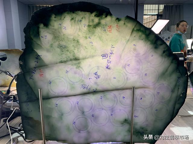 翡翠玉石基础知识直播间翡翠知识-第8张图片-翡翠网 翡翠玉石基础知识直播间翡翠知识-第8张图片-翡翠网