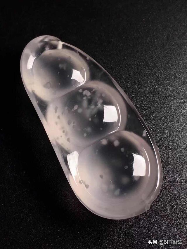 雪花棉小冰加翡翠手镯,2亿元以上翡翠手镯图片-第5张图片-翡翠网 雪花棉小冰加翡翠手镯,2亿元以上翡翠手镯图片-第5张图片-翡翠网