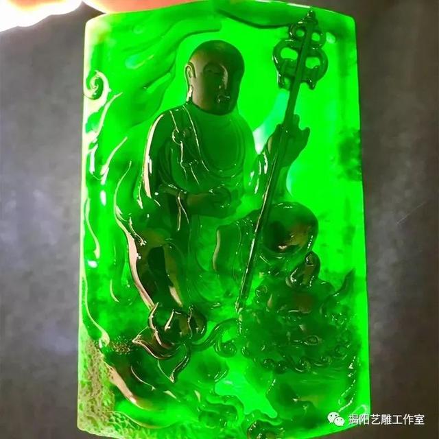 乌鸡翡翠手镯芯乌鸡种翡翠好吗-第18张图片-翡翠网 乌鸡翡翠手镯芯乌鸡种翡翠好吗-第18张图片-翡翠网