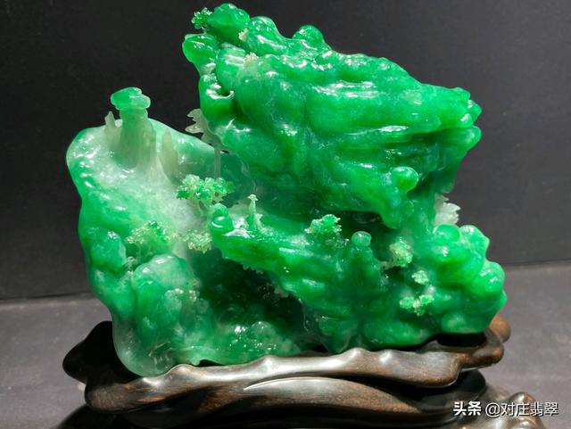 翡翠雕刻图案,翡翠摆件雕刻图案大全-第1张图片-翡翠网 翡翠雕刻图案,翡翠摆件雕刻图案大全-第1张图片-翡翠网