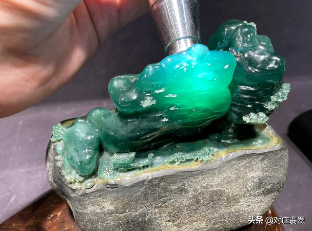 翡翠雕刻图案,翡翠摆件雕刻图案大全-第5张图片-翡翠网 翡翠雕刻图案,翡翠摆件雕刻图案大全-第5张图片-翡翠网