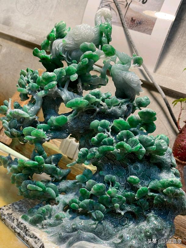 翡翠雕刻图案,翡翠摆件雕刻图案大全-第6张图片-翡翠网 翡翠雕刻图案,翡翠摆件雕刻图案大全-第6张图片-翡翠网