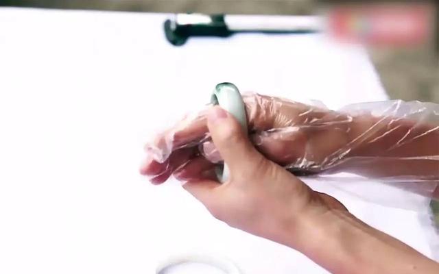 翡翠镯子鉴别翡翠手镯圈口怎么判断-第10张图片-翡翠网