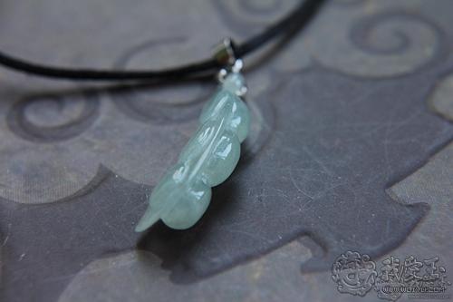 翡翠手镯图片,翡翠手镯不好看了怎么办-第27张图片-翡翠网 翡翠手镯图片,翡翠手镯不好看了怎么办-第27张图片-翡翠网