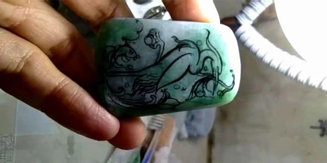 缅甸百山桥翡翠原石好吗,翡翠原石哪个坑口的好-第6张图片-翡翠网 缅甸百山桥翡翠原石好吗,翡翠原石哪个坑口的好-第6张图片-翡翠网