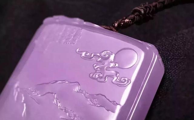 翡翠玉雕知识知乎翡翠哪里买好-第7张图片-翡翠网 翡翠玉雕知识知乎翡翠哪里买好-第7张图片-翡翠网