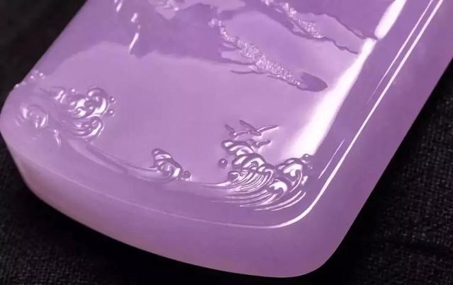 翡翠玉雕知识知乎翡翠哪里买好-第8张图片-翡翠网 翡翠玉雕知识知乎翡翠哪里买好-第8张图片-翡翠网