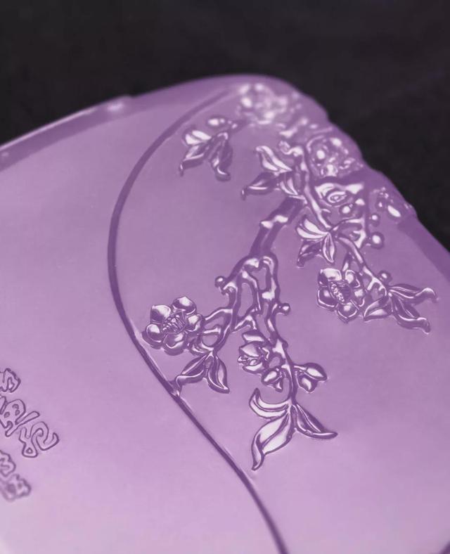 翡翠玉雕知识知乎翡翠哪里买好-第9张图片-翡翠网 翡翠玉雕知识知乎翡翠哪里买好-第9张图片-翡翠网