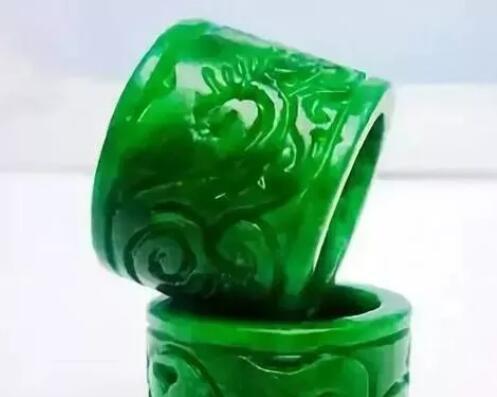 翡翠的专业知识PPT,翡翠专业知识大全-第5张图片-翡翠网 翡翠的专业知识PPT,翡翠专业知识大全-第5张图片-翡翠网