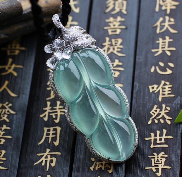 翡翠的专业知识PPT,翡翠专业知识大全-第11张图片-翡翠网 翡翠的专业知识PPT,翡翠专业知识大全-第11张图片-翡翠网