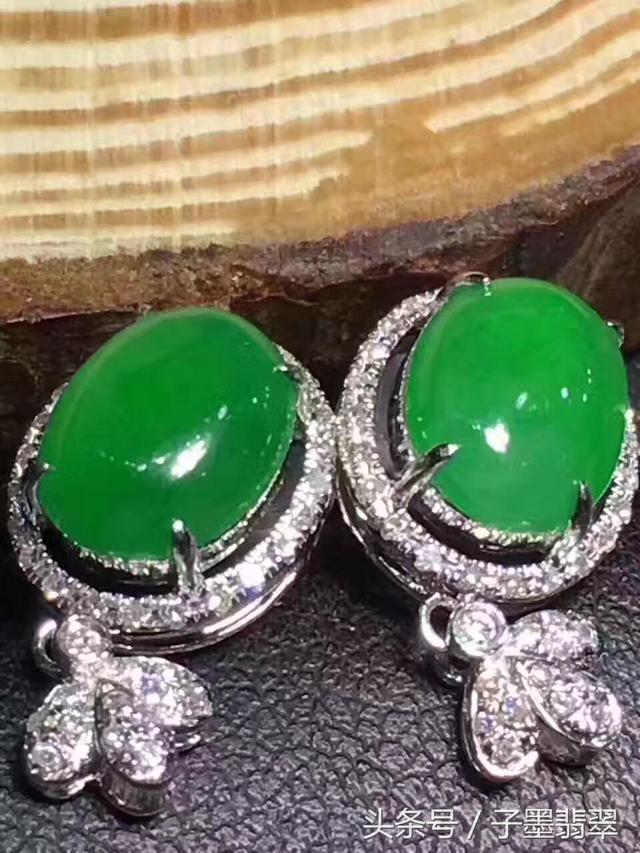 蓝宝石戒指回收价格,绿色翡翠戒面的价格-第7张图片-翡翠网