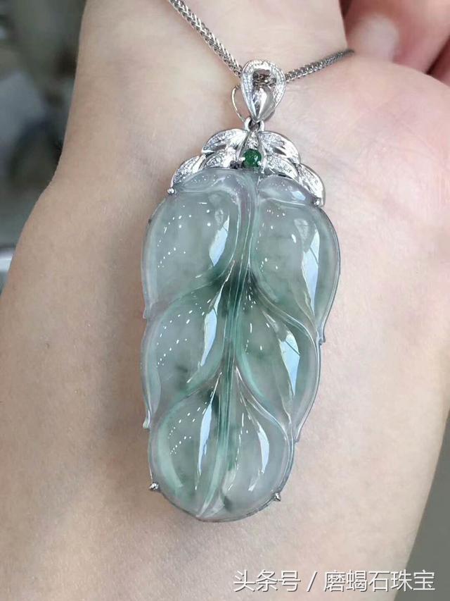 冰种翡翠弥勒佛价格冰种佛吊坠价格-第2张图片-翡翠网 冰种翡翠弥勒佛价格冰种佛吊坠价格-第2张图片-翡翠网