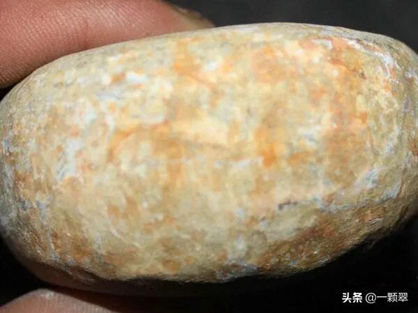 深圳哪里有翡翠原石加工的翡翠原石可以造假吗-第17张图片-翡翠网