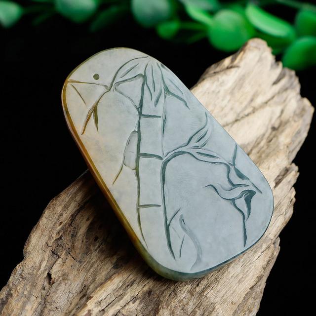 冰糯种翡翠度母价格表糯种翡翠图片-第1张图片-翡翠网 冰糯种翡翠度母价格表糯种翡翠图片-第1张图片-翡翠网