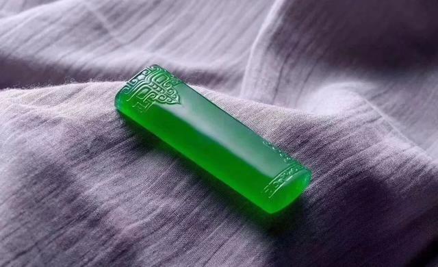 冰糯种翡翠度母价格表糯种翡翠图片-第7张图片-翡翠网 冰糯种翡翠度母价格表糯种翡翠图片-第7张图片-翡翠网