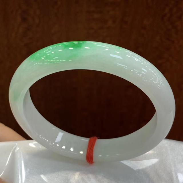 云玉集团翡翠销售培训知识,云玉珠宝集团有限公司-第6张图片-翡翠网 云玉集团翡翠销售培训知识,云玉珠宝集团有限公司-第6张图片-翡翠网