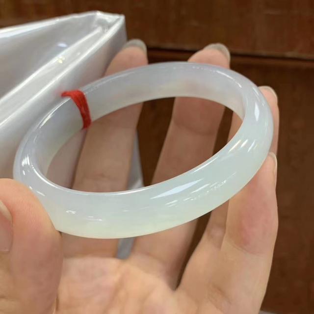 云玉集团翡翠销售培训知识,云玉珠宝集团有限公司-第7张图片-翡翠网 云玉集团翡翠销售培训知识,云玉珠宝集团有限公司-第7张图片-翡翠网