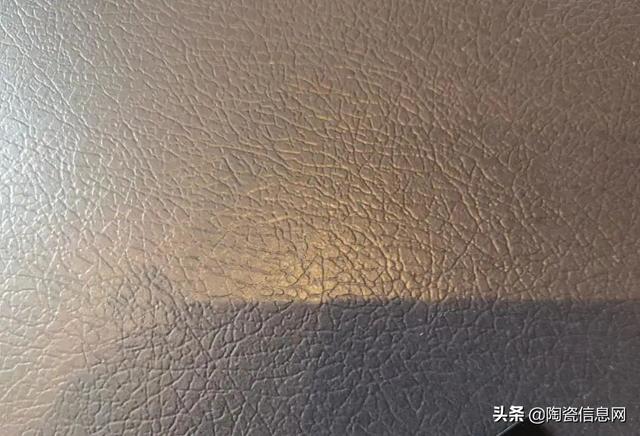 翡翠原石的价位翡翠水刀切割原石-第11张图片-翡翠网