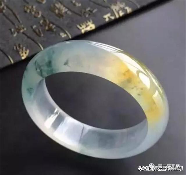 玉石翡翠相关知识,了解翡翠的相关知识-第1张图片-翡翠网 玉石翡翠相关知识,了解翡翠的相关知识-第1张图片-翡翠网