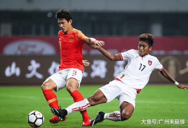 民国足银镶翡翠吊坠价格兴盛足银景泰蓝吊坠-第4张图片-翡翠网 民国足银镶翡翠吊坠价格兴盛足银景泰蓝吊坠-第4张图片-翡翠网