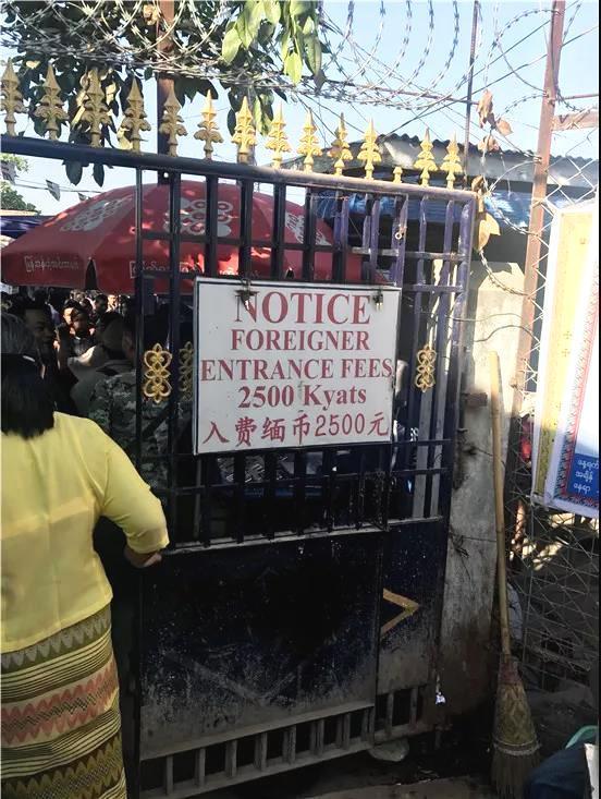 翡翠知识.找瑞丽老佛爷,翡翠原石哪里找-第4张图片-翡翠网 翡翠知识.找瑞丽老佛爷,翡翠原石哪里找-第4张图片-翡翠网