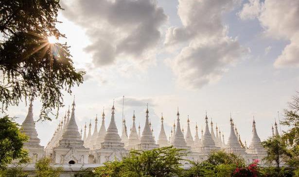 翡翠知识.找瑞丽老佛爷,翡翠原石哪里找-第14张图片-翡翠网 翡翠知识.找瑞丽老佛爷,翡翠原石哪里找-第14张图片-翡翠网