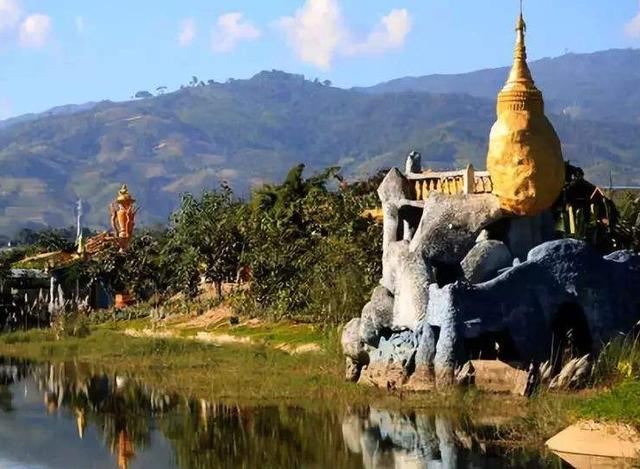 翡翠国境线价格翡翠a货价格多少一克-第6张图片-翡翠网 翡翠国境线价格翡翠a货价格多少一克-第6张图片-翡翠网