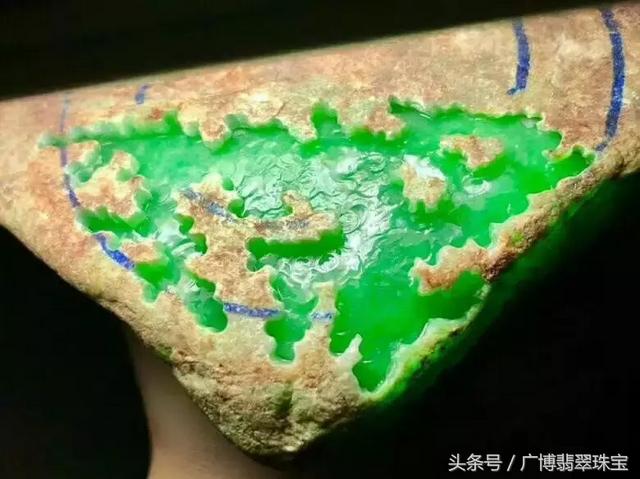 老象皮翡翠原石没表现麻母湾杨梅皮翡翠原石-第4张图片-翡翠网 老象皮翡翠原石没表现麻母湾杨梅皮翡翠原石-第4张图片-翡翠网