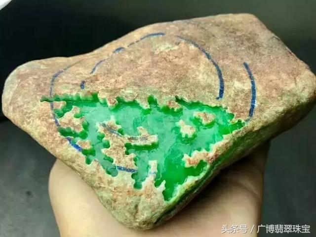 老象皮翡翠原石没表现麻母湾杨梅皮翡翠原石-第6张图片-翡翠网 老象皮翡翠原石没表现麻母湾杨梅皮翡翠原石-第6张图片-翡翠网