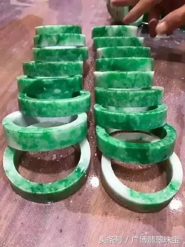 老象皮翡翠原石没表现麻母湾杨梅皮翡翠原石-第16张图片-翡翠网 老象皮翡翠原石没表现麻母湾杨梅皮翡翠原石-第16张图片-翡翠网