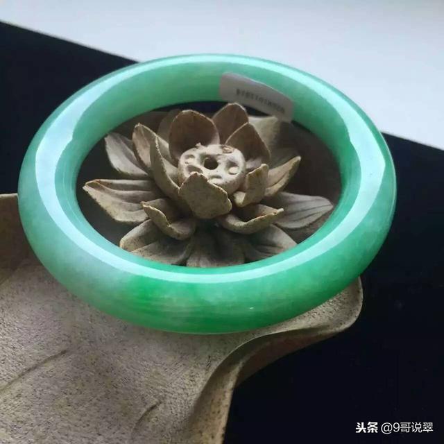 浅谈计算机的发展史,翡翠知识翡翠发展史浅谈-第2张图片-翡翠网 浅谈计算机的发展史,翡翠知识翡翠发展史浅谈-第2张图片-翡翠网