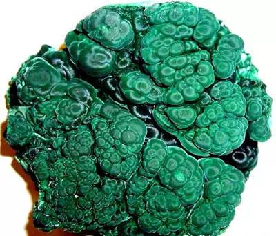 祖母绿的原石和翡翠的区别,天然祖母绿原石-第24张图片-翡翠网