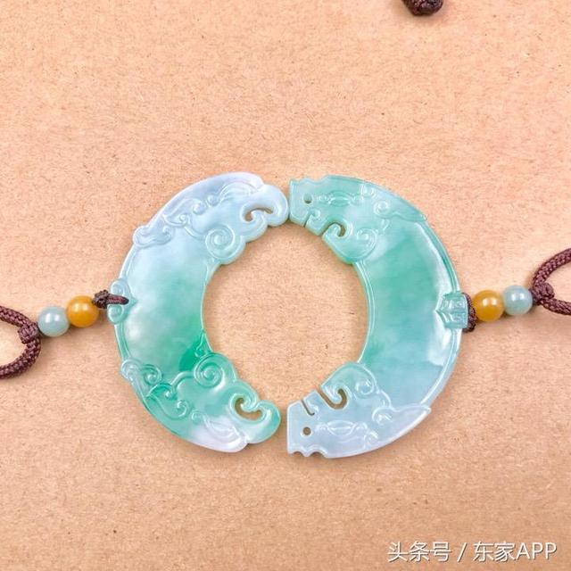 翡翠原石技巧翡翠送礼的基本知识-第2张图片-翡翠网 翡翠原石技巧翡翠送礼的基本知识-第2张图片-翡翠网