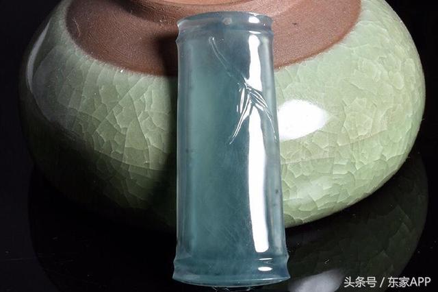 翡翠原石技巧翡翠送礼的基本知识-第3张图片-翡翠网 翡翠原石技巧翡翠送礼的基本知识-第3张图片-翡翠网