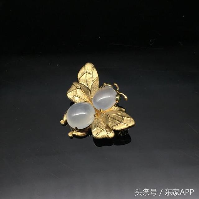 翡翠原石技巧翡翠送礼的基本知识-第6张图片-翡翠网 翡翠原石技巧翡翠送礼的基本知识-第6张图片-翡翠网