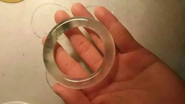 传世翡翠手镯图片,a货翡翠手镯-第18张图片-翡翠网 传世翡翠手镯图片,a货翡翠手镯-第18张图片-翡翠网