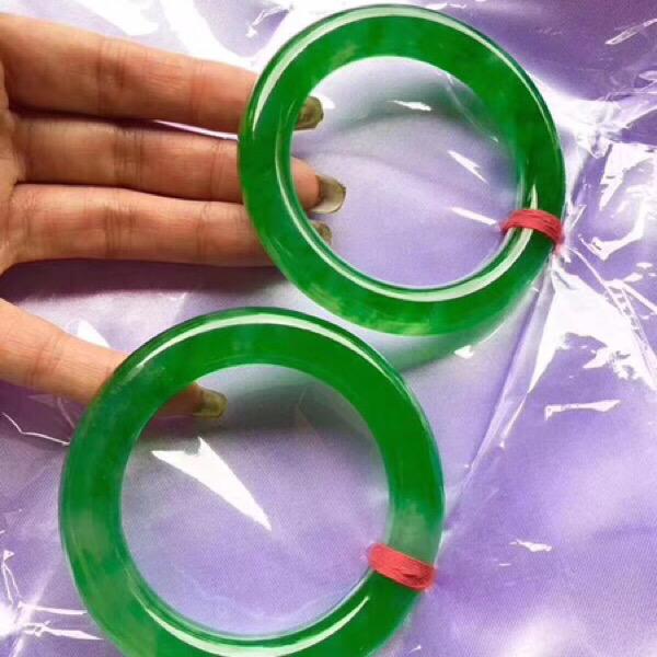 翡翠和玉的区别讲解翡翠知识大全下载-第1张图片-翡翠网 翡翠和玉的区别讲解翡翠知识大全下载-第1张图片-翡翠网