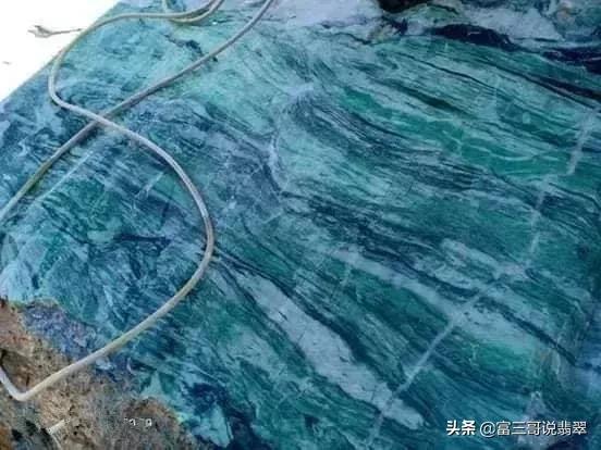 100亿翡翠原石全集,价值上亿的翡翠原石-第1张图片-翡翠网 100亿翡翠原石全集,价值上亿的翡翠原石-第1张图片-翡翠网