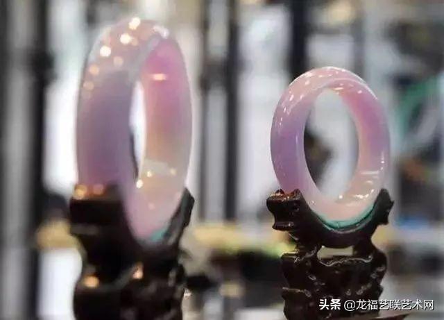 紫翡翠价格,红翡翠手镯多少钱一只-第10张图片-翡翠网 紫翡翠价格,红翡翠手镯多少钱一只-第10张图片-翡翠网
