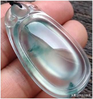 翡翠飘蓝花手镯翡翠飘蓝花手镯寓意-第1张图片-翡翠网