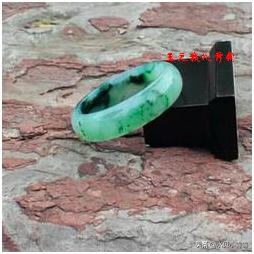 翡翠飘蓝花手镯翡翠飘蓝花手镯寓意-第16张图片-翡翠网