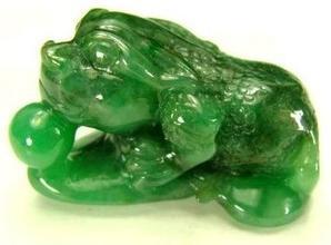 蟾蜍翡翠价格的简单介绍-第2张图片-翡翠网 蟾蜍翡翠价格的简单介绍-第2张图片-翡翠网