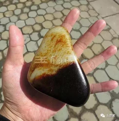 翡翠原石极品籽料图片糯种翡翠原石图片-第9张图片-翡翠网 翡翠原石极品籽料图片糯种翡翠原石图片-第9张图片-翡翠网