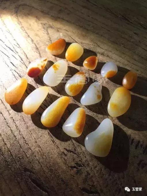 翡翠原石极品籽料图片糯种翡翠原石图片-第12张图片-翡翠网 翡翠原石极品籽料图片糯种翡翠原石图片-第12张图片-翡翠网