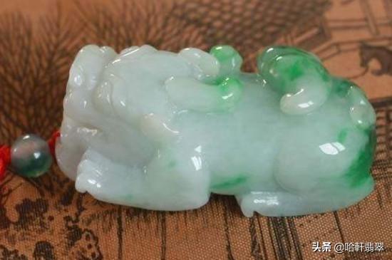 翡翠原石有假吗,翡翠原石鉴定证书-第1张图片-翡翠网 翡翠原石有假吗,翡翠原石鉴定证书-第1张图片-翡翠网