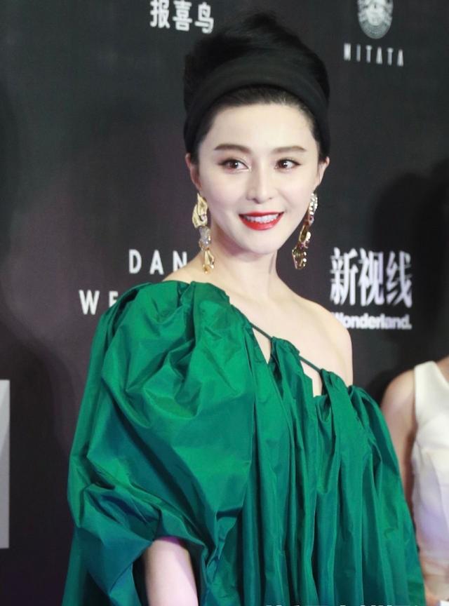 春晚6000万项链,董洁春晚翡翠知识-第18张图片-翡翠网 春晚6000万项链,董洁春晚翡翠知识-第18张图片-翡翠网